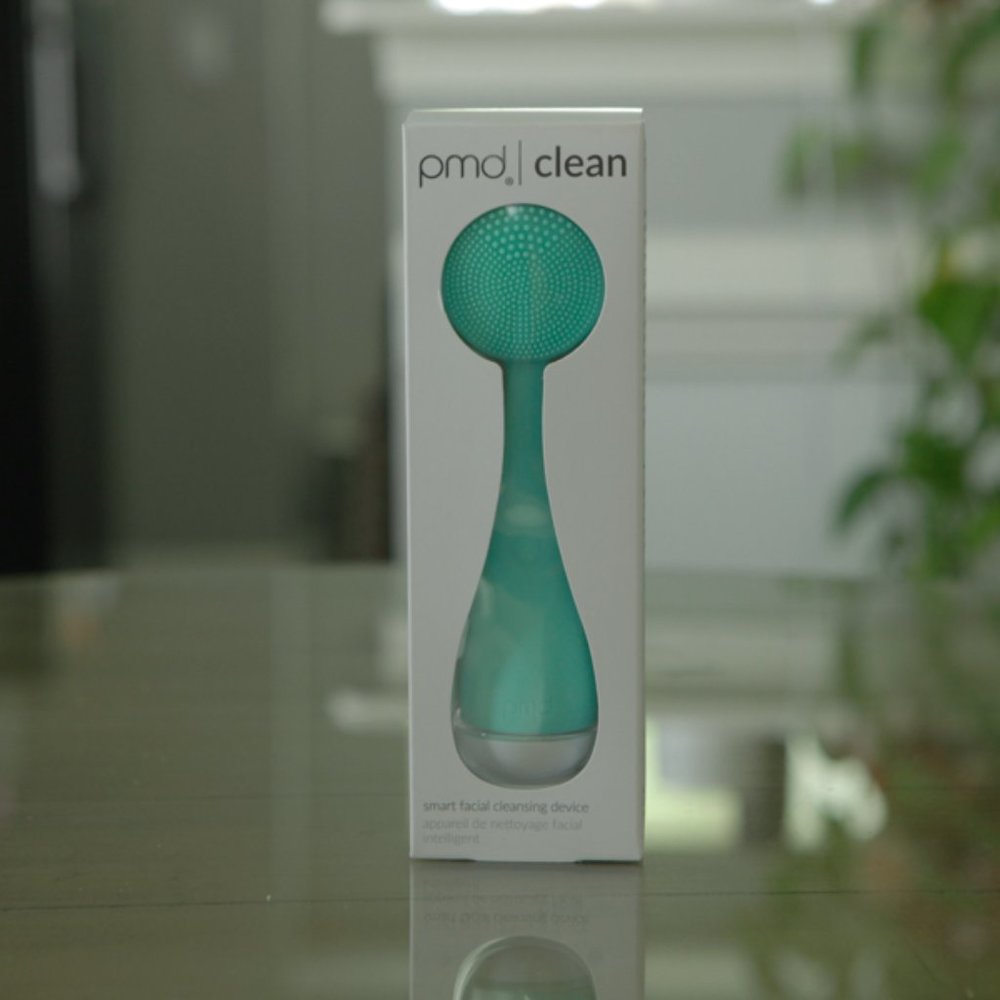 PMD Clean | Smart Facial Cleansing Device | Teal - Picture 2 of 5